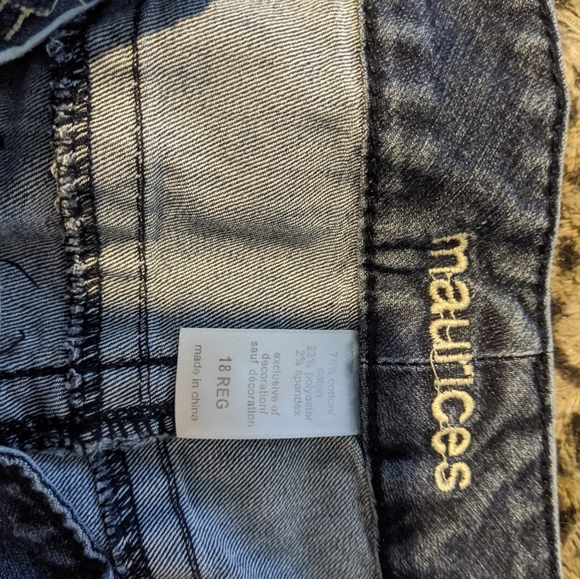3 pairs of Maurice's Jeans - Picture 2 of 8